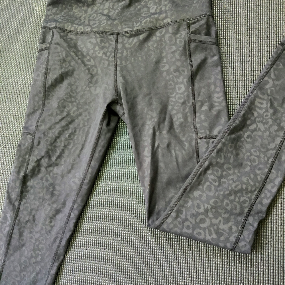 Constantly Varied Gear Leggings